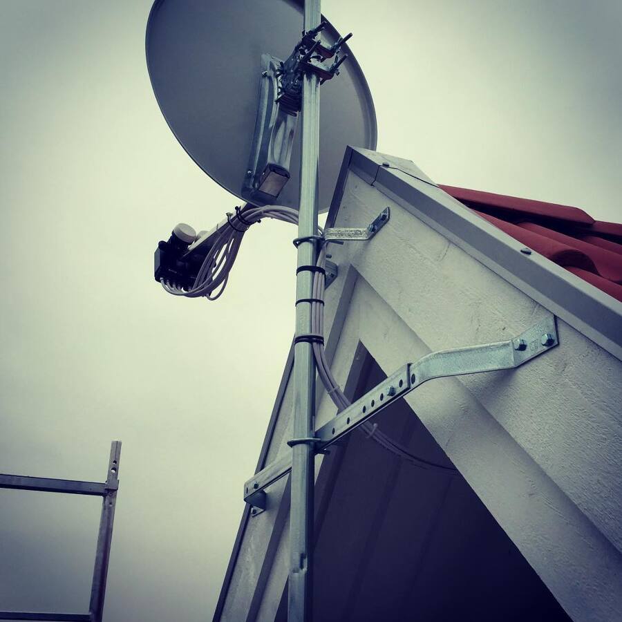 Antena parabólica