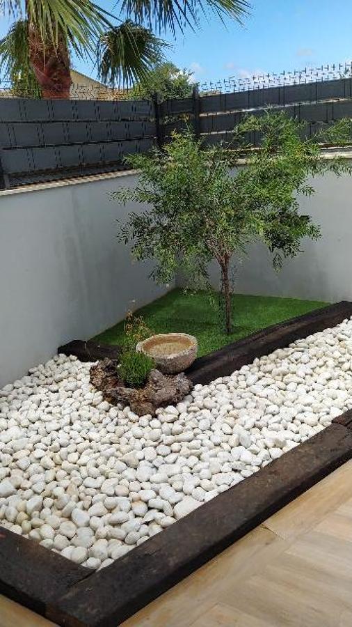 Piedras + madera