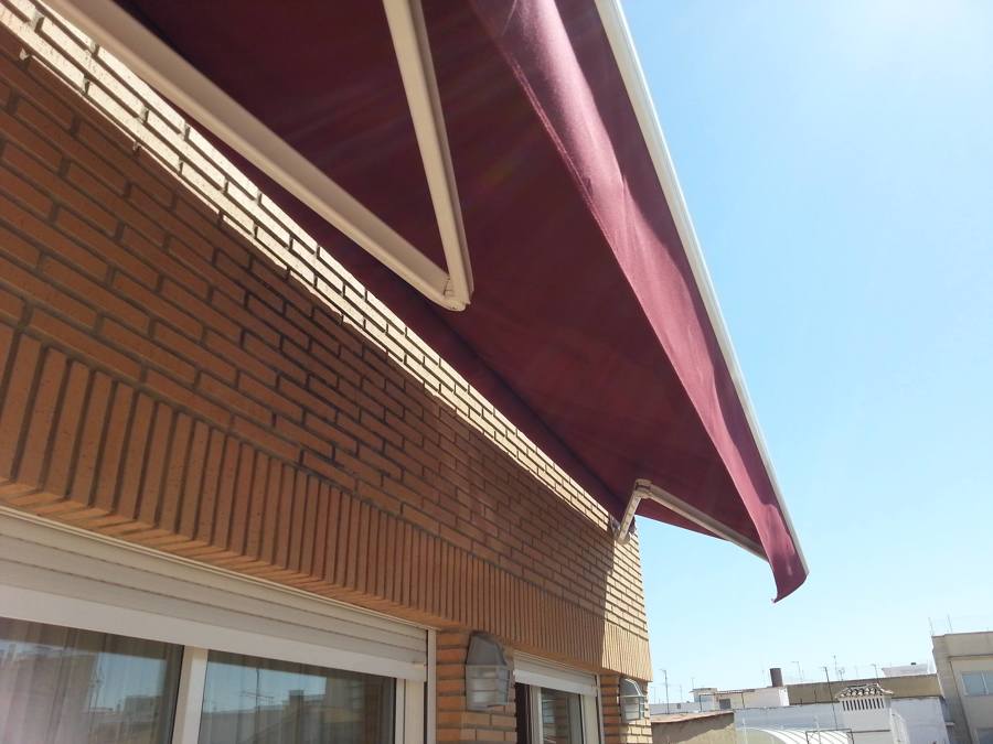 Toldo extensible (brazo humano)