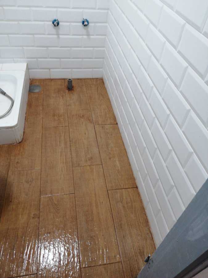 COLOCACION SUELO CERAMICO