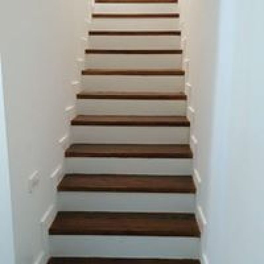 Escalera forrada 