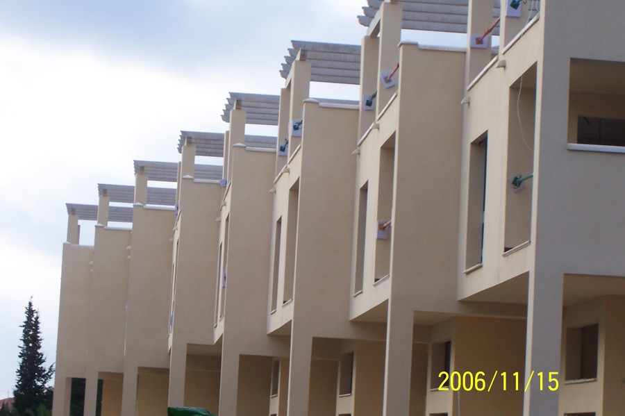 construccion de 8 odosados 