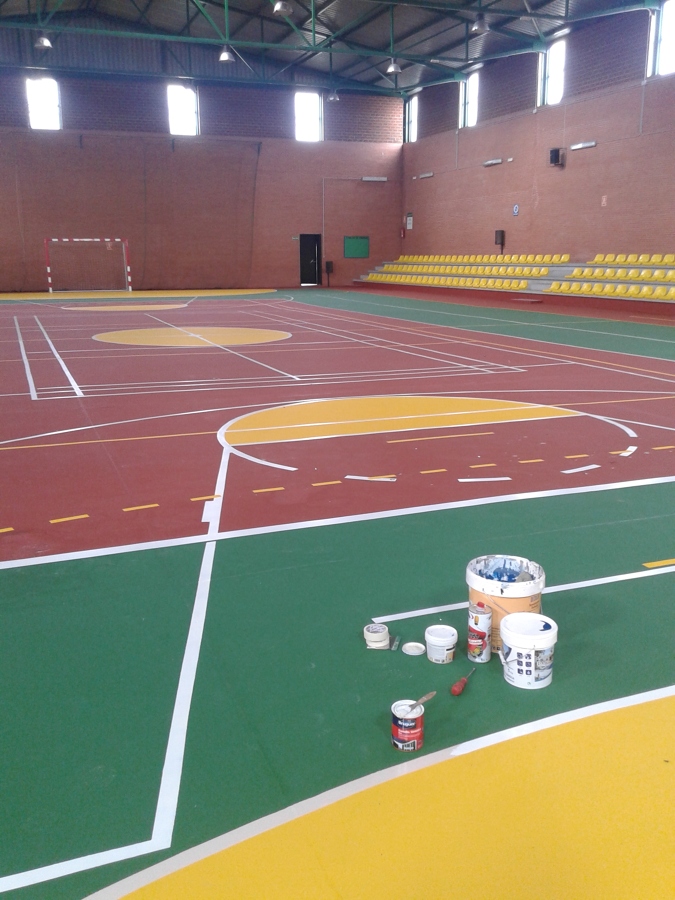 Terminacion de pista deportiva.