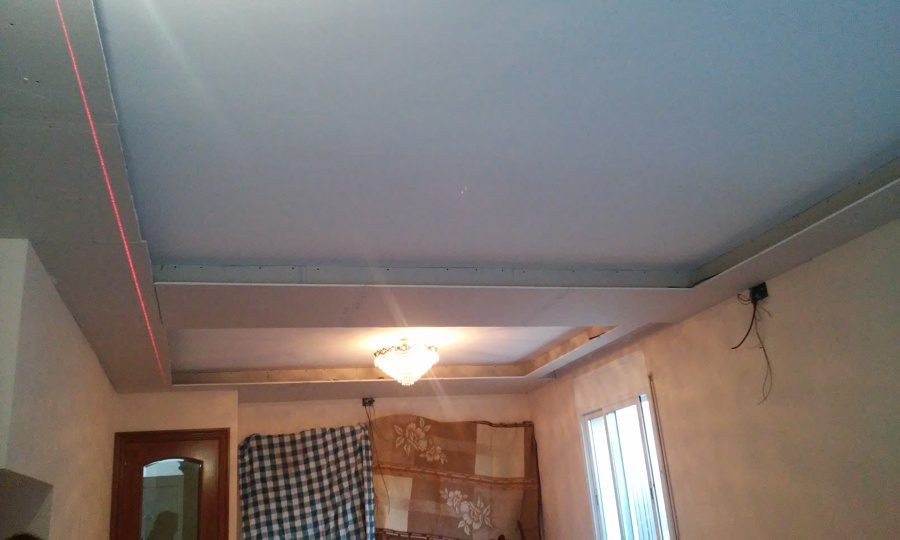 Decoración en luz indirecta.