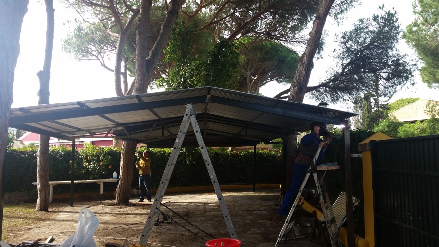 fabricación de cochera metálica