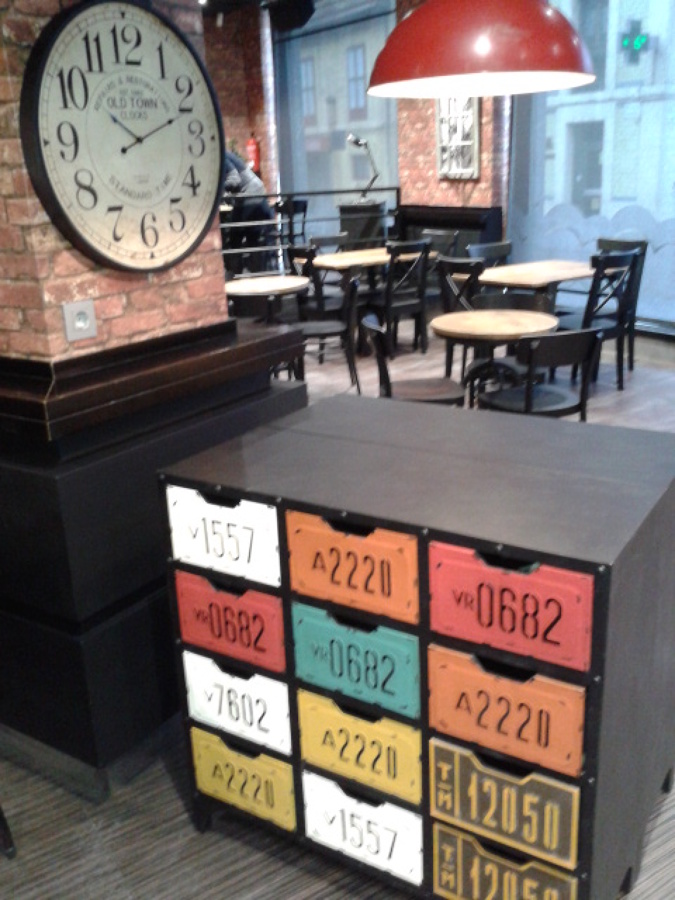 Entrada con reloj