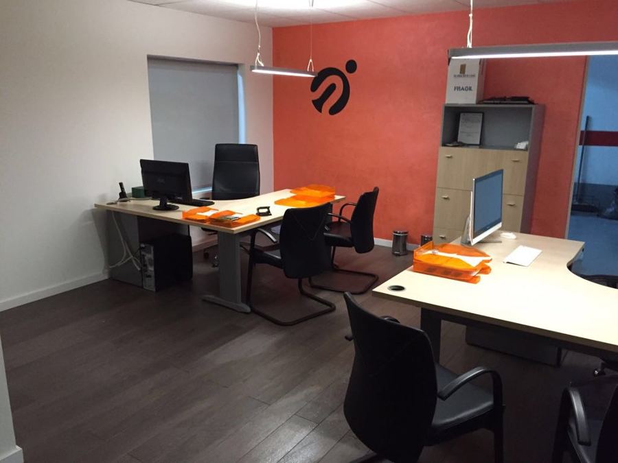 OFICINAS ASCENSORES LEVEL