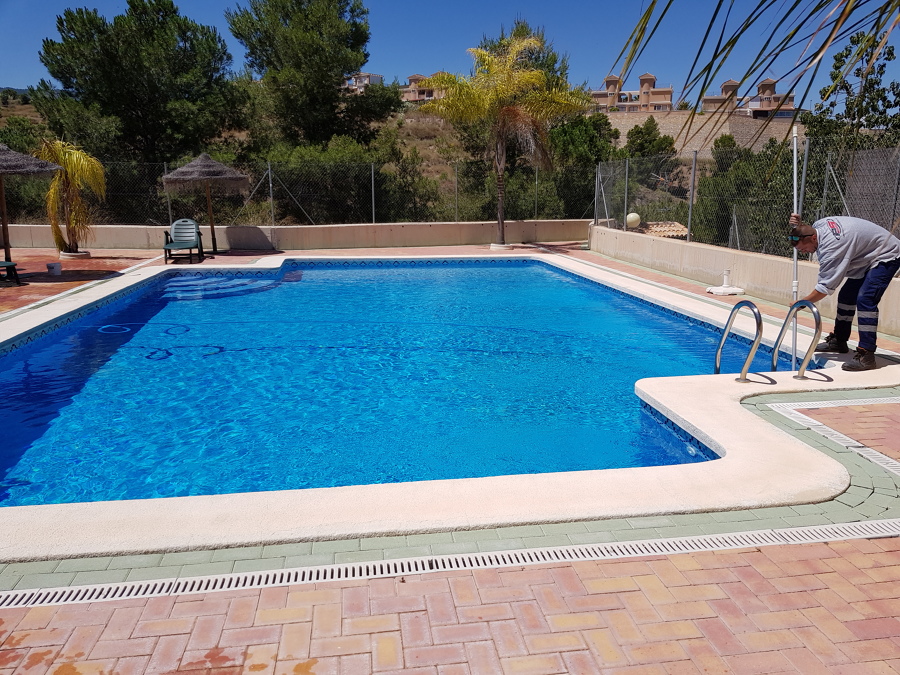 Mantenimiento de piscinas y residenciales