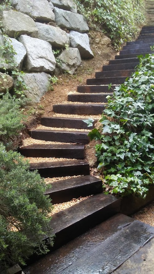 ESCALERAS TRAVIESAS