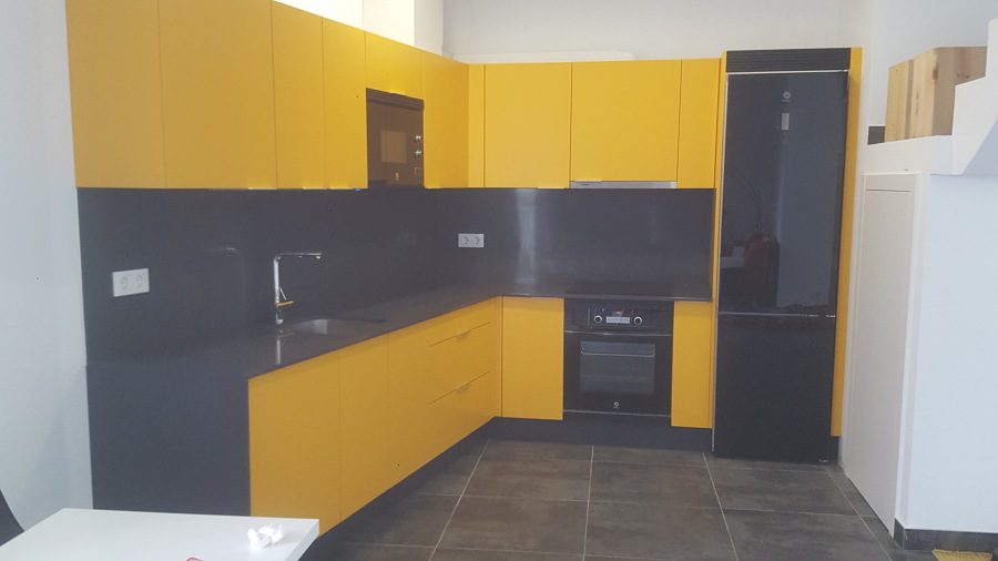 Cocina lacada