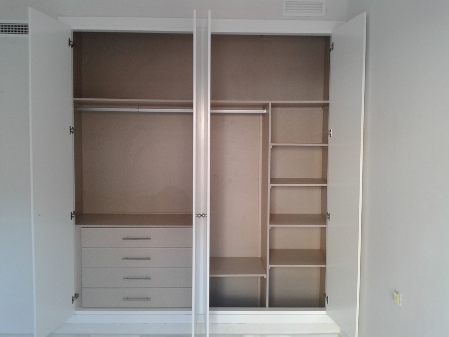 INTERIOR ARMARIO