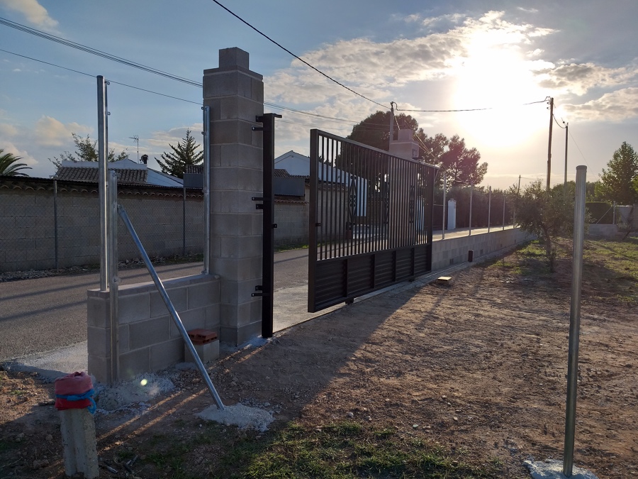 Proyecto de cerramiento de Finca