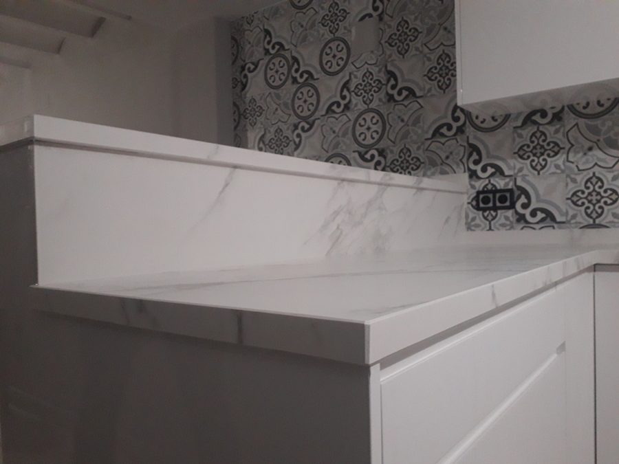 ENCIMERA COCINA NEOLITH CALACATTA