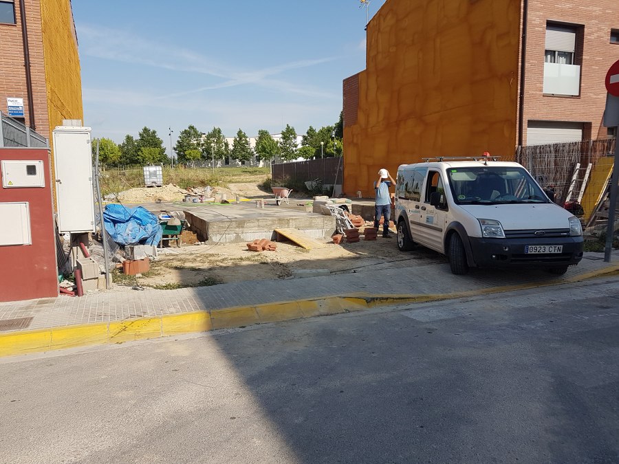 Construcción de 2 casas unifamiliares