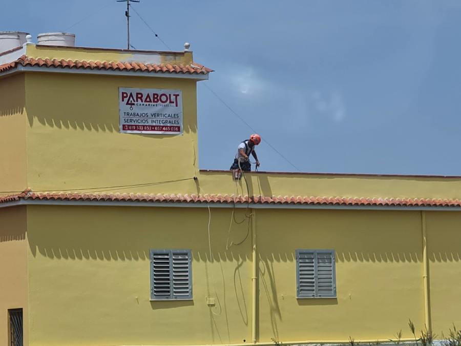 PREPARANDO OTRO CUELGUE