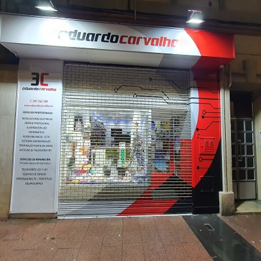 Fachada local