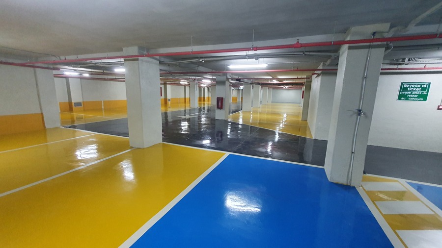 Garage con resina epoxi