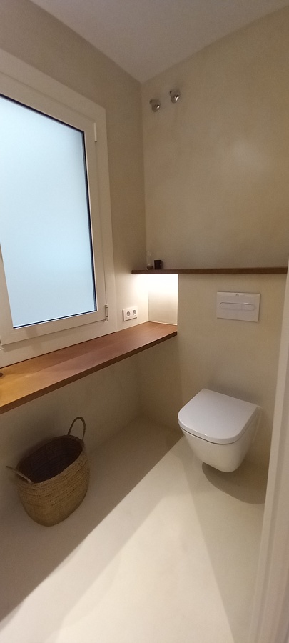 wc victoria Roca