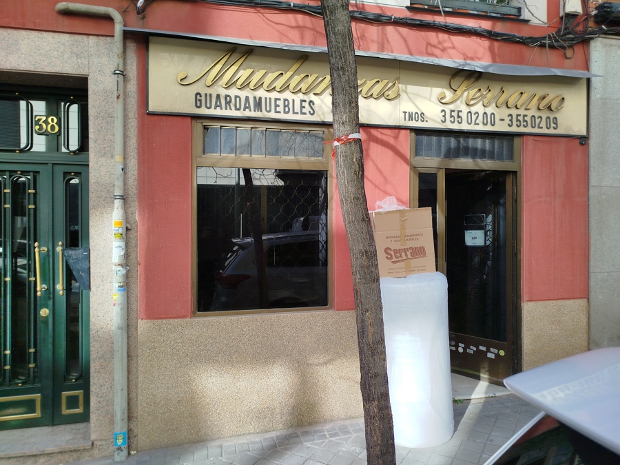 Oficina de Mudanzas Serrano en Madrid