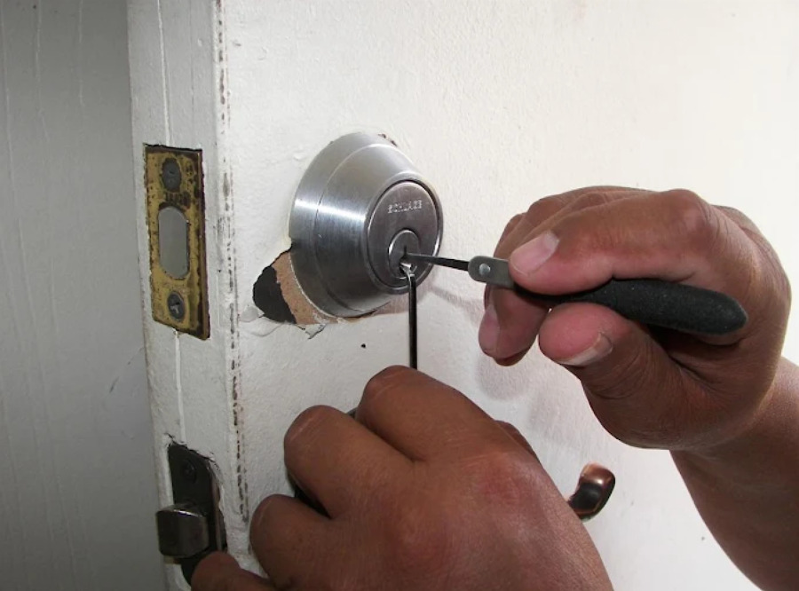 Apertura de puerta
