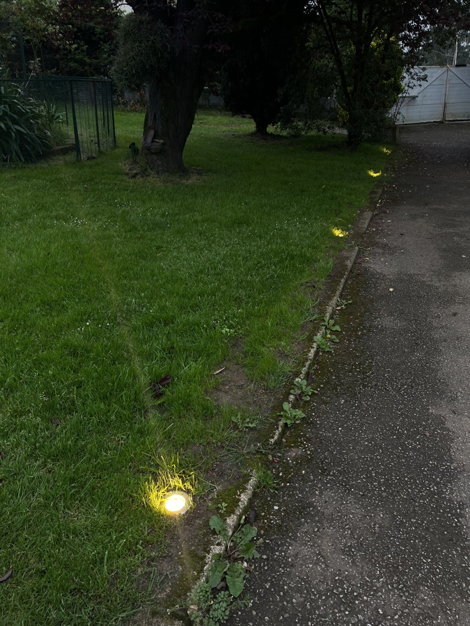 Instalacion luminaria jardin