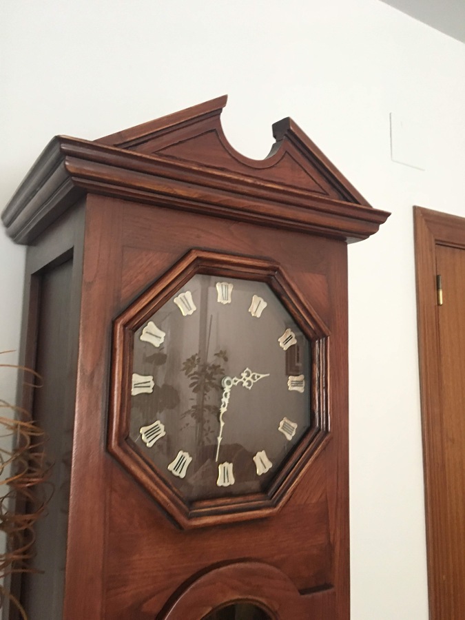 Reloj con talla