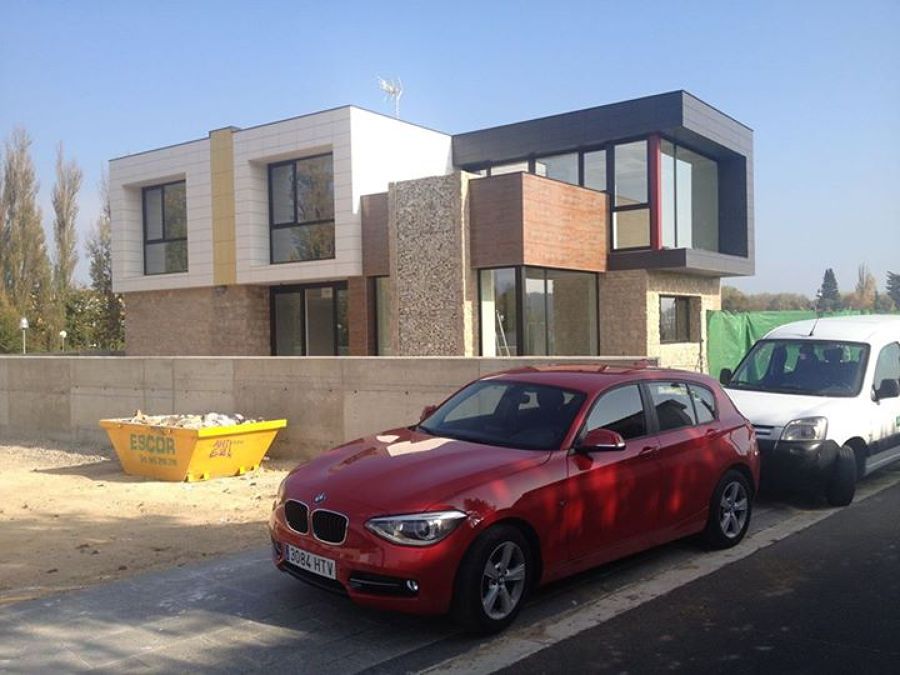 VIVIENDA UNIFAMILIAR