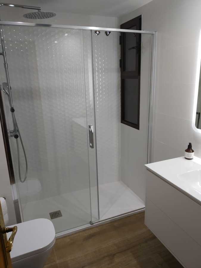 Baño completo en Castellón