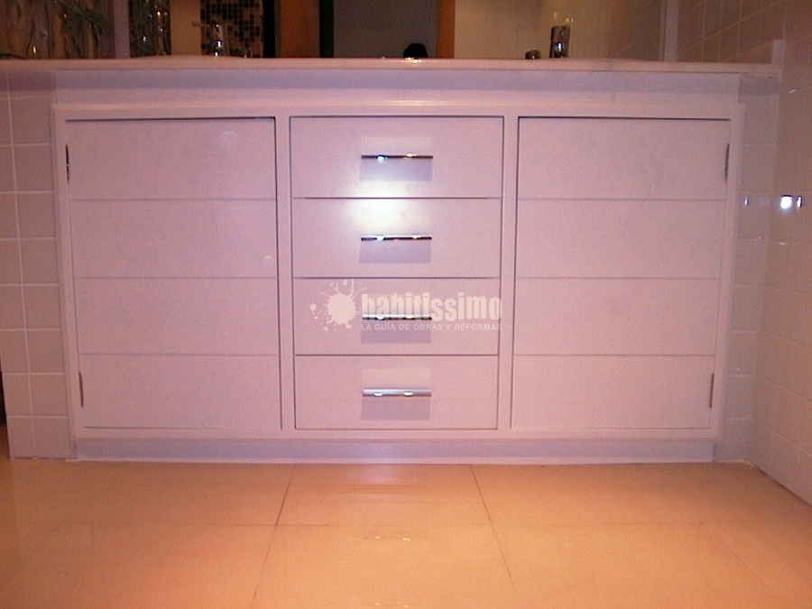 Foto: Armario Puertas Abtibles de Boronia Home #749081 - Habitissimo