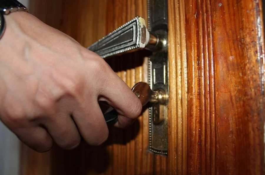 Apertura de puerta
