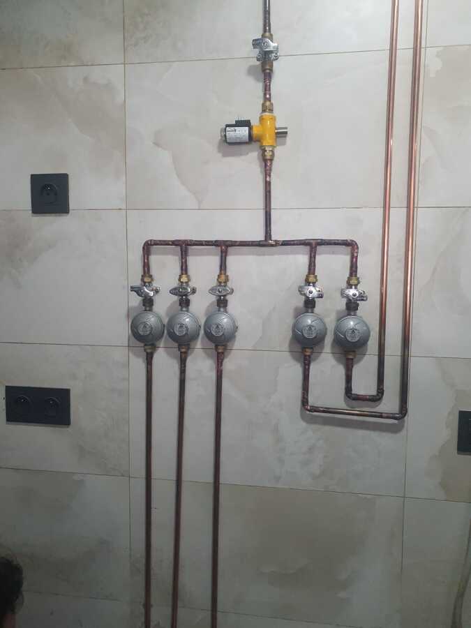 Instalación gas propano en restaurante