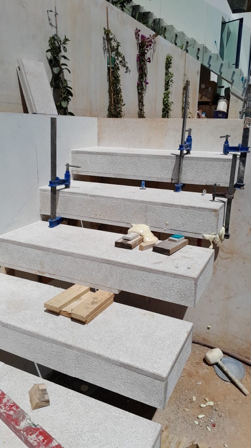 escaleras flotantes