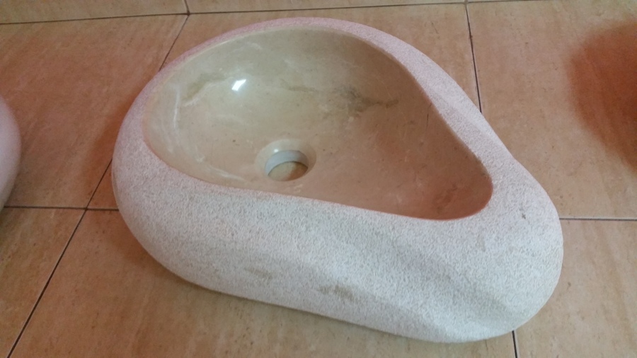 Foto: Modelo Alba A-5 en Mármol Crema Marfil de Chimeneas Fénix #254043