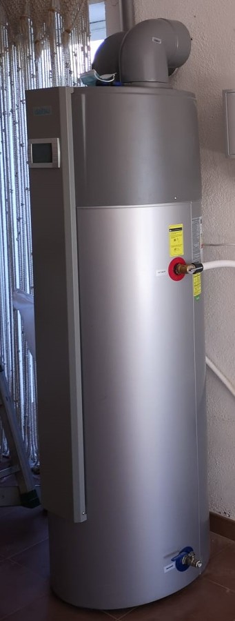 TERMO ACUMULADOR  AGUA POR AEROTERMIA