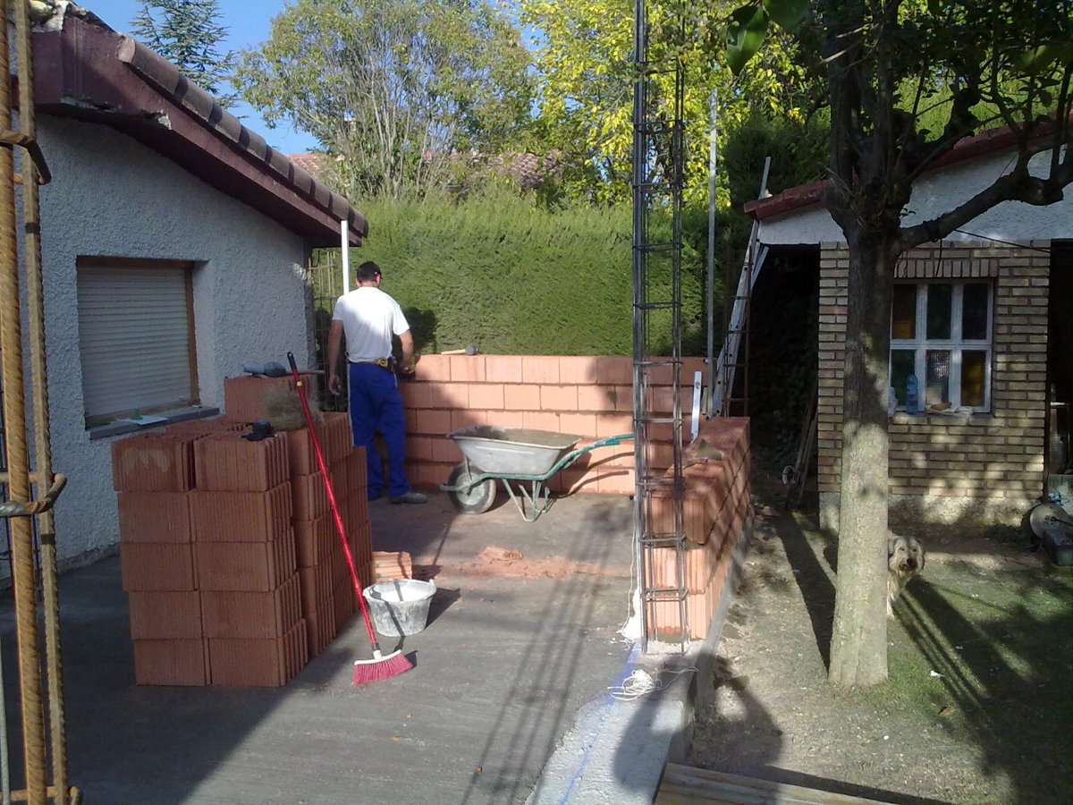 AMPLIAR CASA