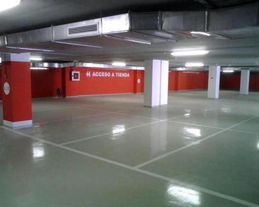 Aparcamiento centro comercial