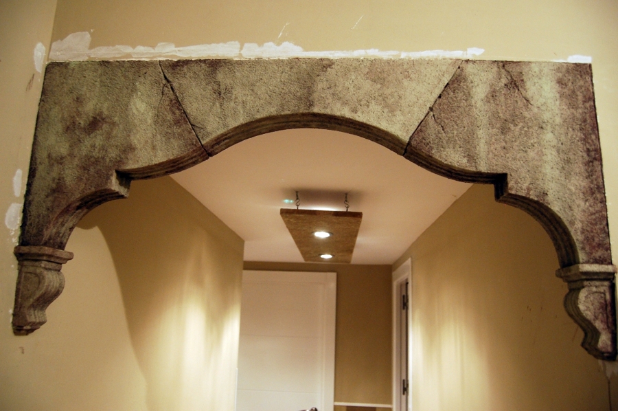 Foto: arco de escayola imitacion piedra de gamella y costet ... Cocinas de arco
