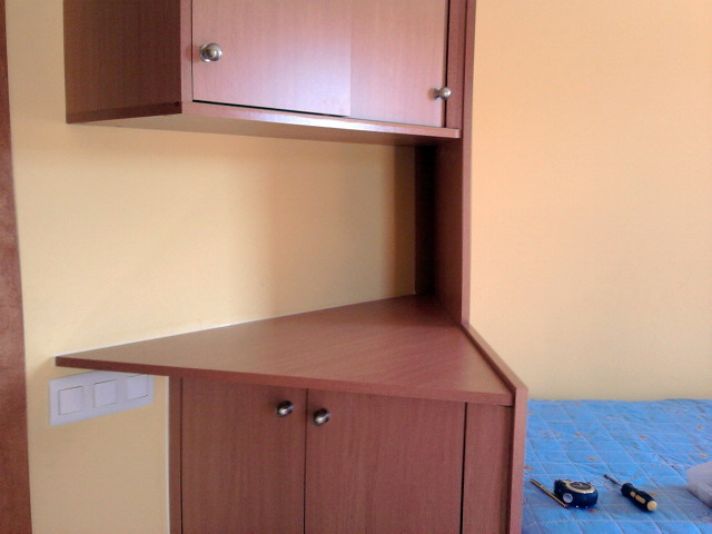 armario dormitorio forma triangulo