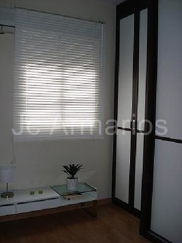 Armario rincón especial ventana
