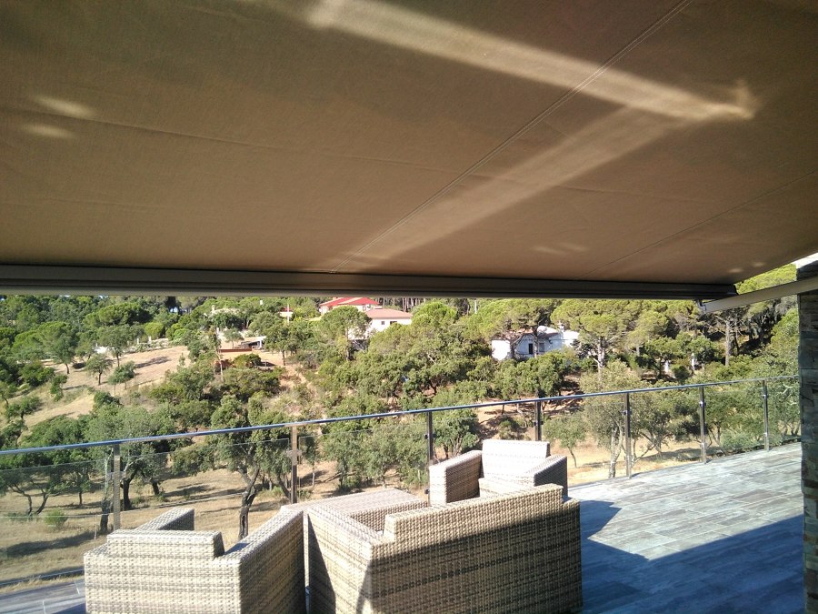 TOLDO ARTICULADO