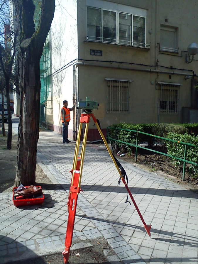 Auscultación de edificio