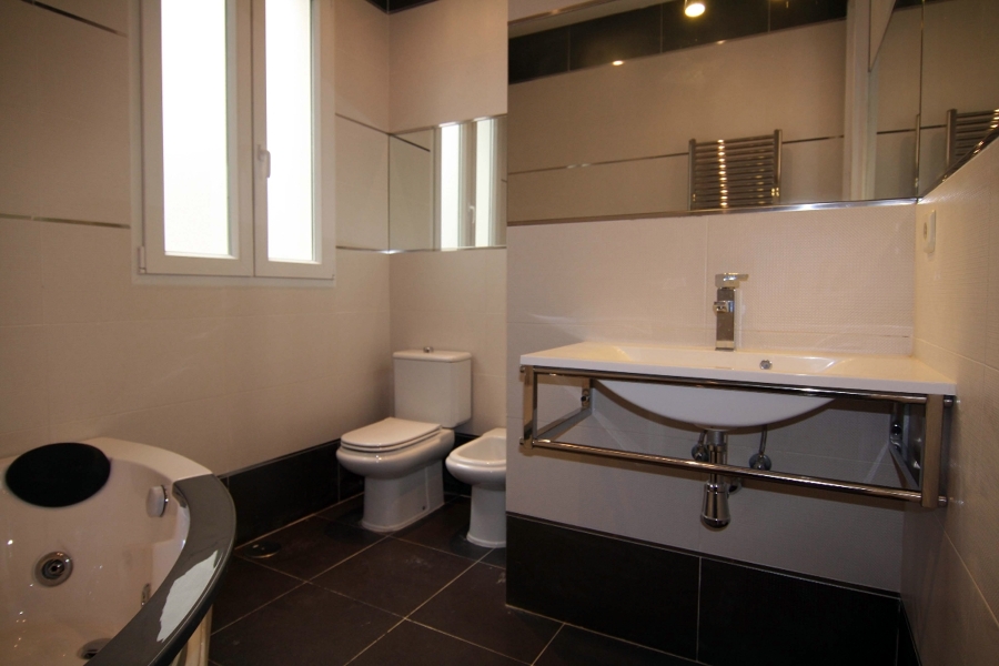 Baño 23