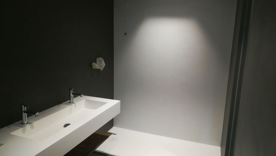 RENOVACION CON MICROCEMENTO