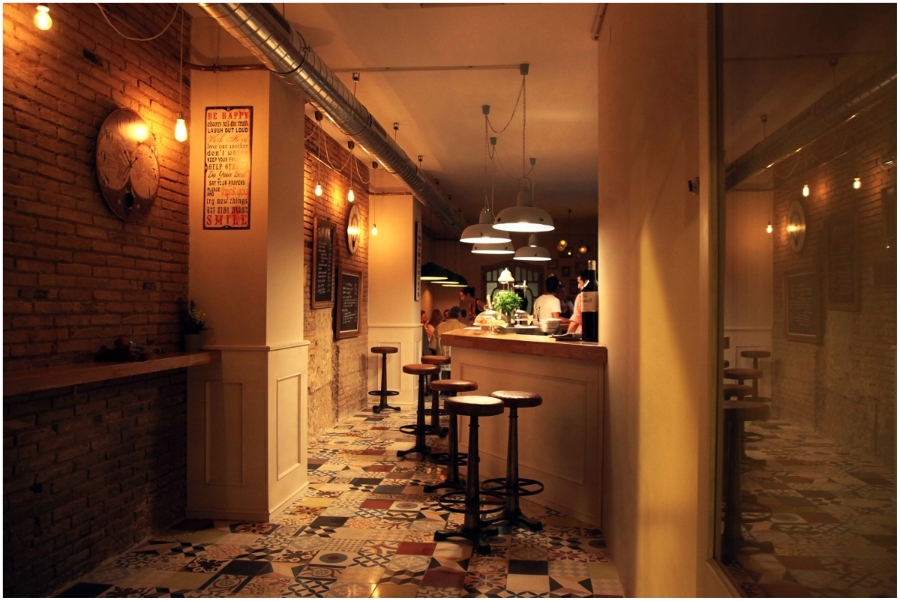 BAR CAFETERÍA 