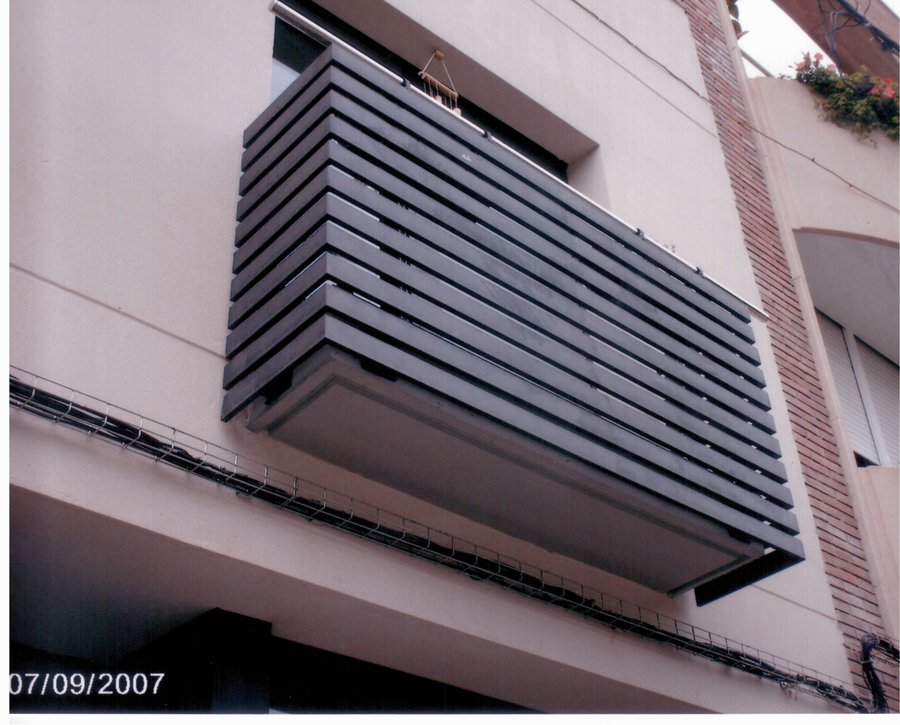 Barandilla de hierro para balcón