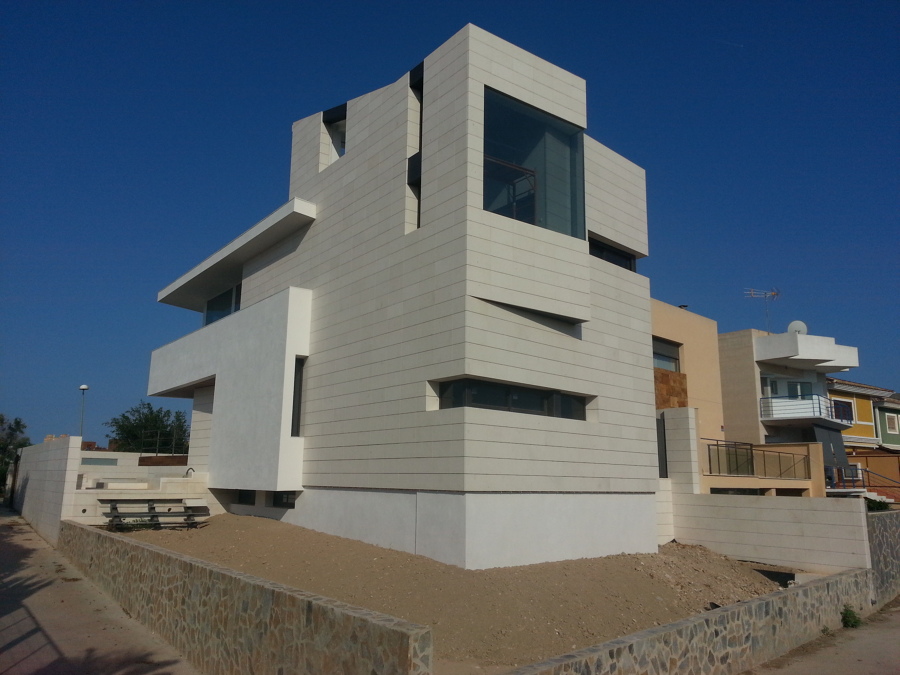 VIVIENDA UNIFAMILIAR CASA LAURA CAMPO DE GOLF