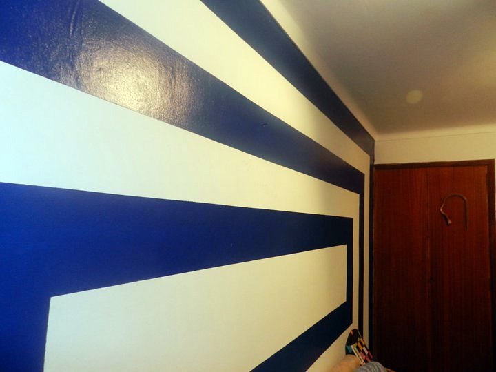 Blanco y azul