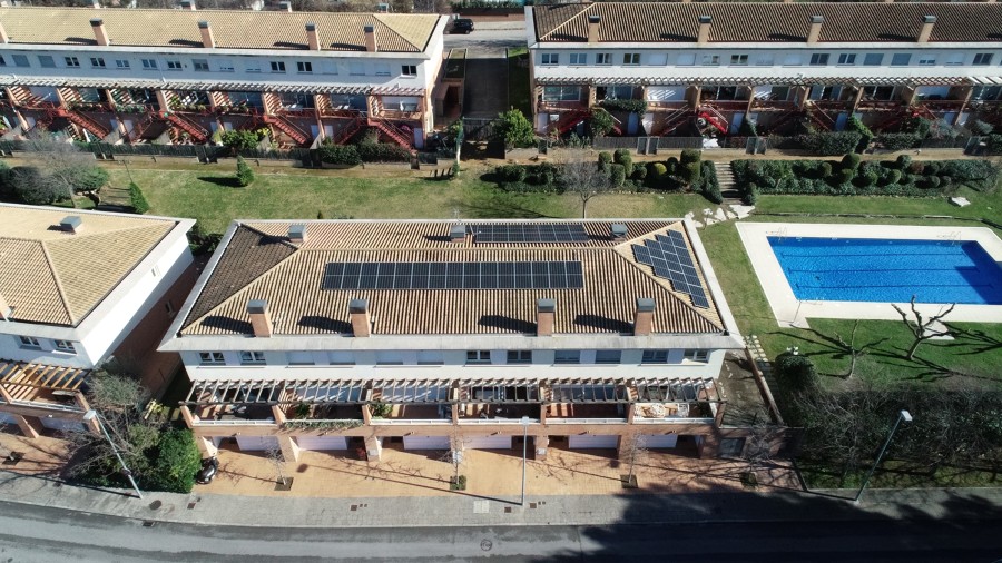 Instalación de 20 kWp en Montjuic - Comunidad Energètica