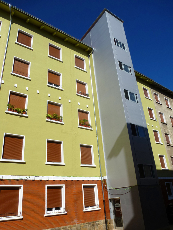 CALLE LARRAINA 5, PAMPLONA