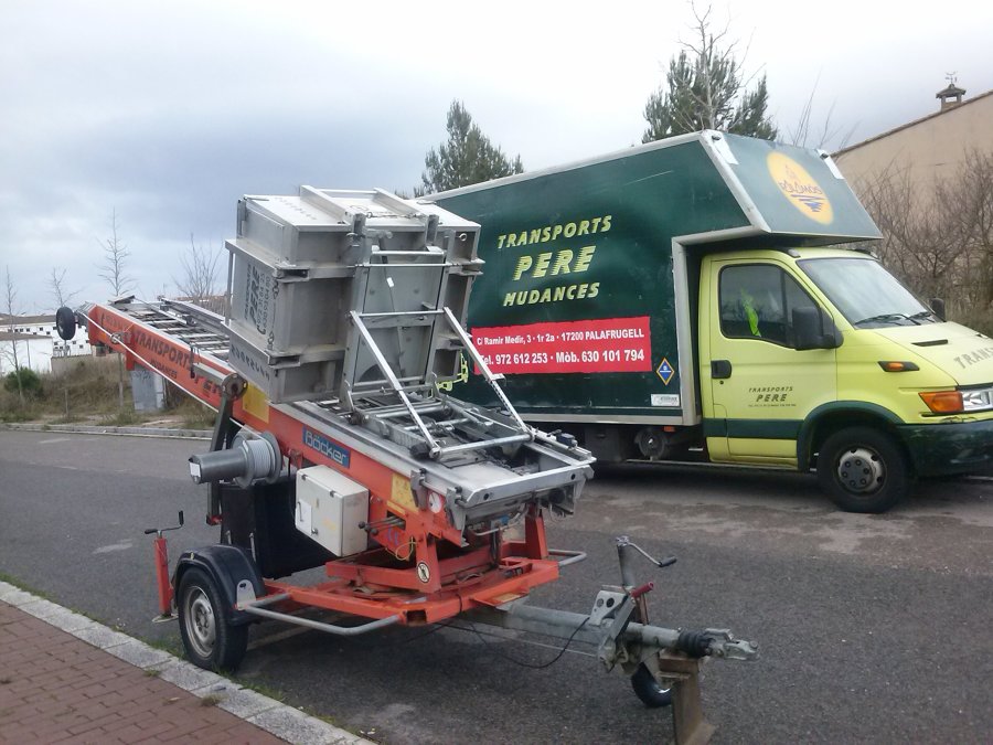 camion y plataforma